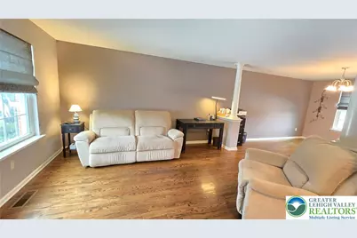 4513 Troxell Drive, Whitehall, PA 18052 - Photo 6