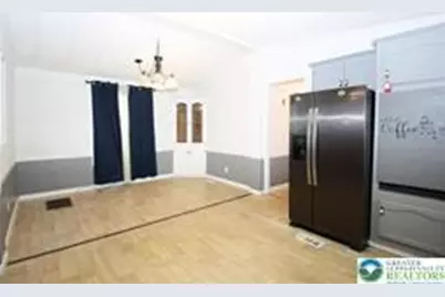 38 Oakwood Court, East Allen Township, PA 18014 - Photo 6