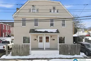 10 Beekman St, Wilkes Barre, PA 18702 - Photo 2