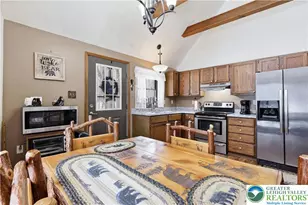 8 Running Bear Ln, Penn Forrest, PA 18210 - Photo 6