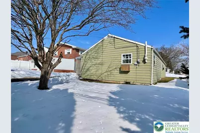 1012 N 17th Street, Allentown, PA 18104 - Photo 4