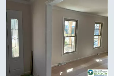 4861 Waterfall Drive, Lower Macungie Township, PA 18062 - Photo 10