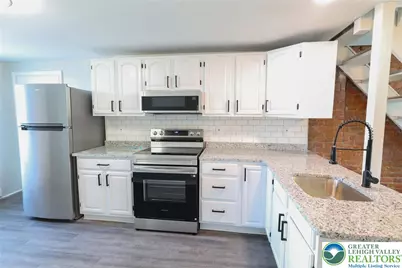 322 Ridge Avenue, Allentown, PA 18102 - Photo 10