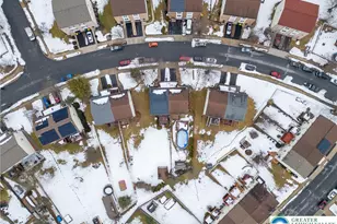 52 Olde Penn Dr, Easton, PA 18045 - Photo 10