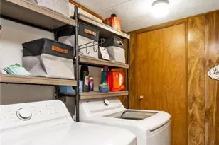 1048 Cedar St, Laurys Station, PA 18059 - Photo 18