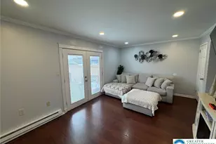 1015 S Front St, Allentown, PA 18103 - Photo 10