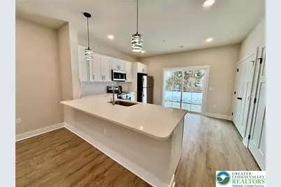 1411 Greenview Drive #22, Bethlehem, PA 18018 - Photo 2