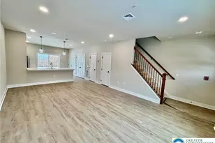 1411 Greenview Dr, Bethlehem, PA 18018 - Photo 4