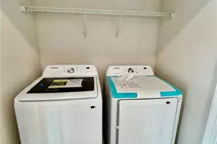 1411 Greenview Dr, Bethlehem, PA 18018 - Photo 10