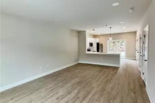 1411 Greenview Dr, Bethlehem, PA 18018 - Photo 6