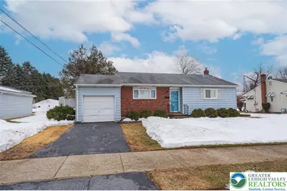 1339 Richard Avenue, Bethlehem, PA 18018 - Photo 2