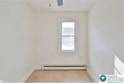 50 W Catawissa Street, Nesquehoning, PA 18240 - Photo 16