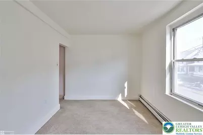 50 W Catawissa Street, Nesquehoning, PA 18240 - Photo 14