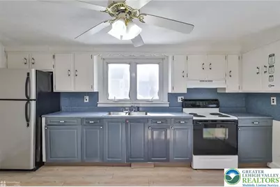 50 W Catawissa Street, Nesquehoning, PA 18240 - Photo 32