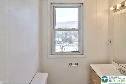 50 W Catawissa Street, Nesquehoning, PA 18240 - Photo 26