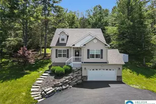 401 Pierce Ln, Smithfield Twp, PA 18301 - Photo 2