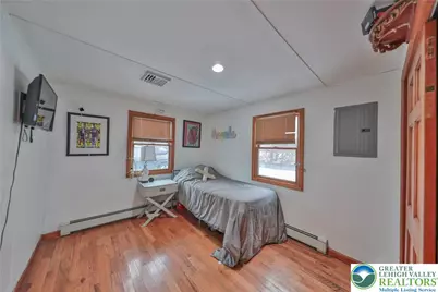 257 Hoffman Road, Wind Gap, PA 18091 - Photo 16