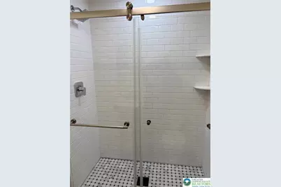 915 N 4th Street, Allentown, PA 18102 - Photo 8