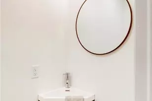 7908 Woodsbluff Run, Fogelsville, PA 18051 - Photo 10