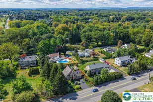 2821 Center St, Freemansburg, PA 18017 - Photo 6