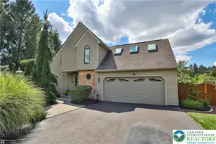 2821 Center St, Freemansburg, PA 18017 - Photo 4