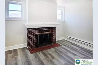 1401 Broadway #6, Fountain Hill, PA 18015 - Photo 4