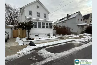38 Cummiskey Street, Luzerne, PA 18702 - Photo 2
