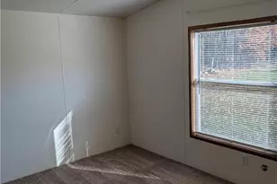 180 Hoffman Rd, Bushkill Twp, PA 18091 - Photo 8