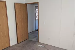 180 Hoffman Rd, Bushkill Twp, PA 18091 - Photo 14