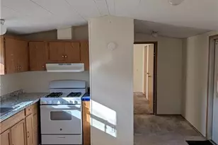 180 Hoffman Rd, Bushkill Twp, PA 18091 - Photo 6