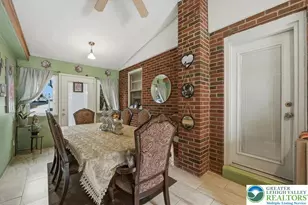 1390 Oakwood Dr, Hanover Twp, PA 18017 - Photo 14