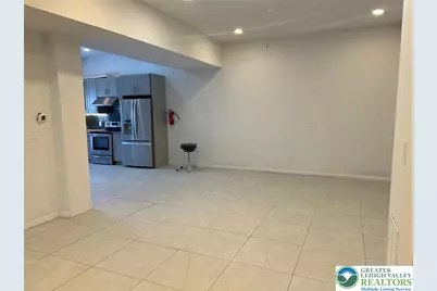 134 S 3rd Street #Apt B, Coplay, PA 18037 - Photo 4