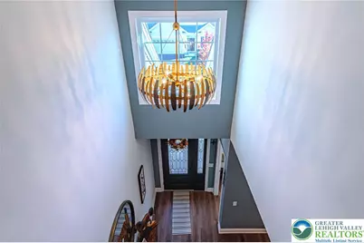 3814 Victors Way, Easton, PA 18045 - Photo 4