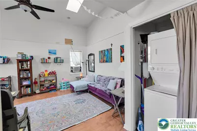 30 S 5th Street, Easton, PA 18042 - Photo 8