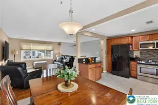 1386 Jefferson St, Hellertown Boro, PA 18055 - Photo 8