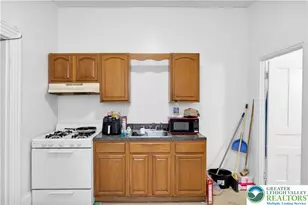 697 Ferry St, Easton, PA 18042 - Photo 14