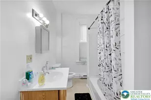 697 Ferry St, Easton, PA 18042 - Photo 22