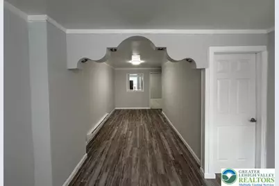 408 N 2nd Street, Allentown, PA 18102 - Photo 4
