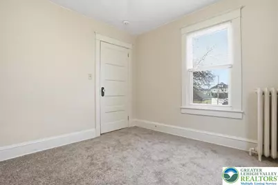 424 S 21st Street, Wilson, PA 18042 - Photo 22