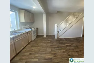 24 W Fell Street, Summit Hill, PA 18250 - Photo 6