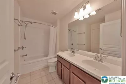 1919 Pembrooke, Lower Macungie Township, PA 18062 - Photo 42