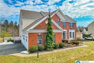 1919 Pembrooke, Lower Macungie Township, PA 18062 - Photo 2