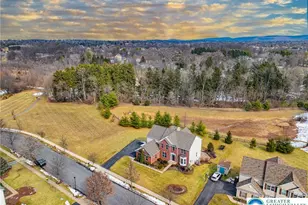 1919 Pembrooke, Lower Macungie Township, PA 18062 - Photo 4