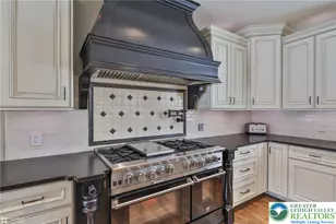 409 Colver Rd, Bushkill Twp, PA 18064 - Photo 6