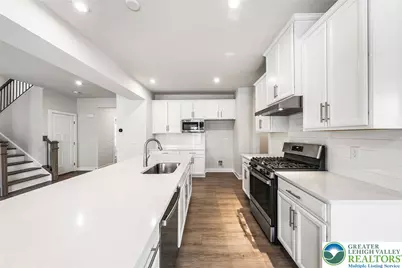 1079 Woodmont Lane, Northampton Boro, PA 18032 - Photo 10