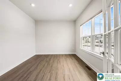 1079 Woodmont Lane, Northampton Boro, PA 18032 - Photo 4