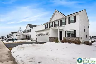 1079 Woodmont Ln, Northampton Boro, PA 18032 - Photo 2