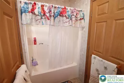 1233 Valley Forge Drive, Lehigh Township, PA 18088 - Photo 34