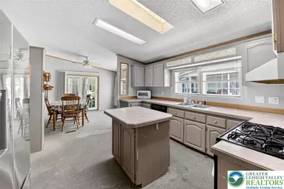 182 Greenbriar Drive S, East Allen Township, PA 18014 - Photo 8