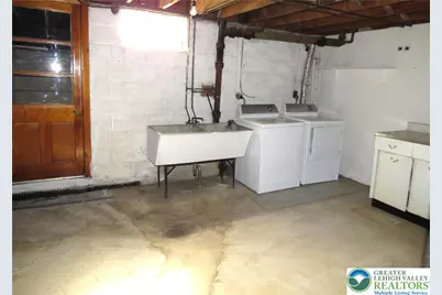 1655 Chippendale Circle, Hanover Twp, PA 18017 - Photo 32